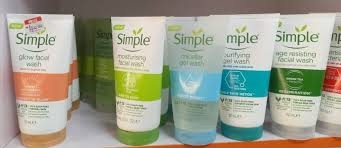 SIMPLE REFRESHING FACE WASH 150ML ALF