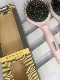RUBEN HAIR BRUSH IRANI